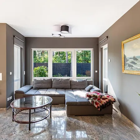 Lakeside Retreat & Annex Bestensee